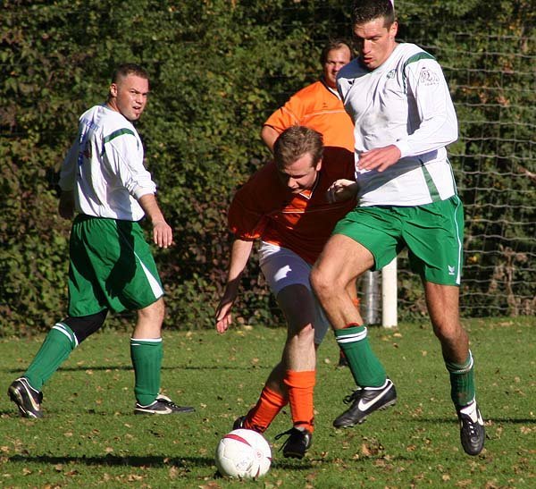 togrsoccerboys8.jpg